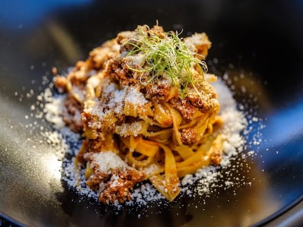 What Techniques Will Ensure a Gourmet Roasted Vegetable Lasagna with Béchamel Sauce?