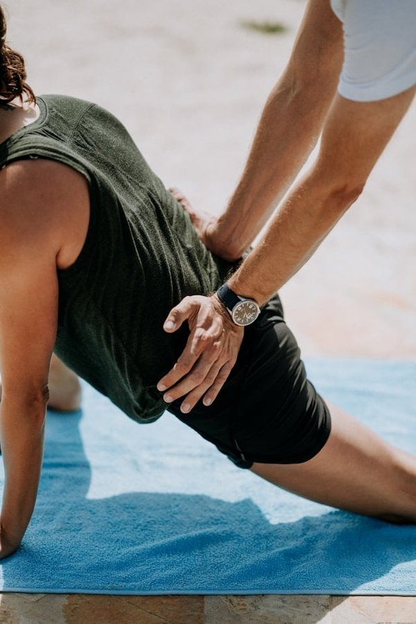 What Are the Advantages of Tele-Physiotherapy for Post-Operative Knee Surgery Patients?