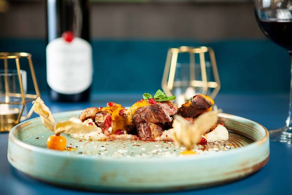 How to Craft a Gourmet Beetroot and Goat Cheese Tart with Walnut Crust?